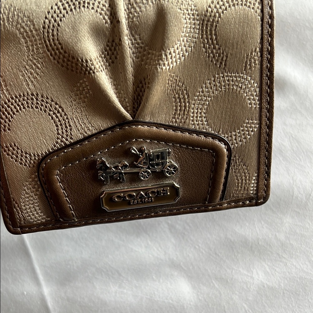 Coach Brown and Tan Wallet - Picture 6 of 6